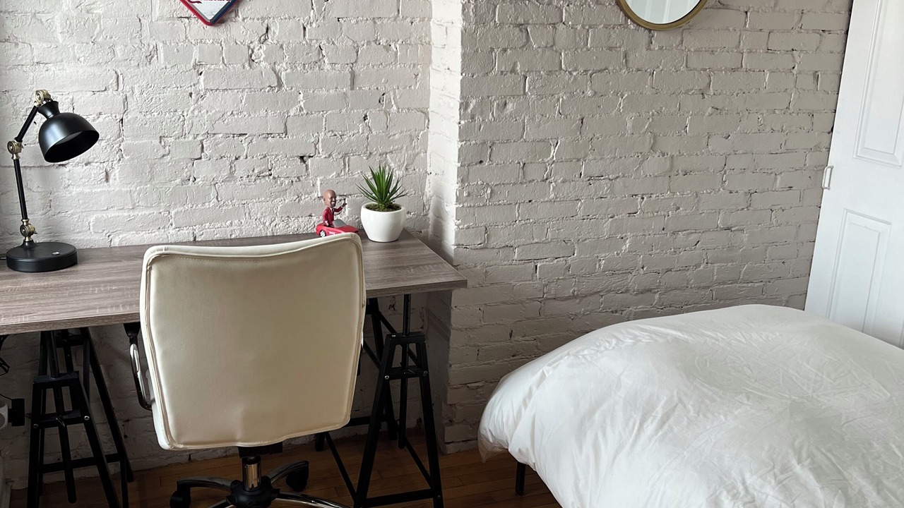 Photo of Bedroom in Lafayette Square