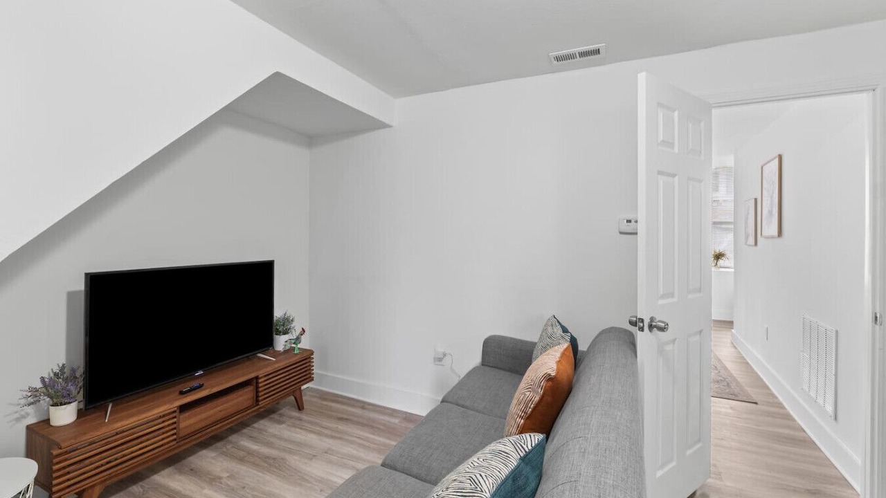 Photo of Livingroom in Benton Park