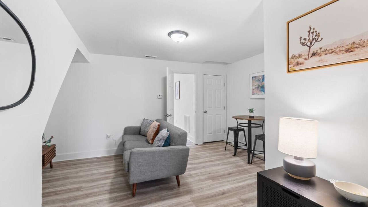 Photo of Livingroom in Benton Park