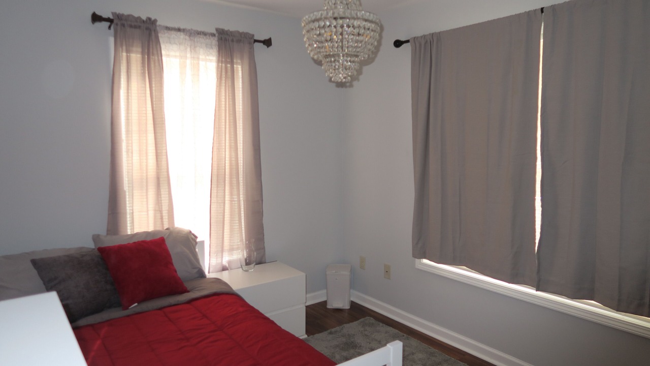 Photo of Bedroom in Tuscaloosa