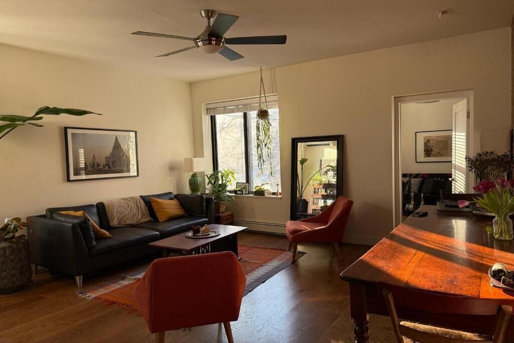 Photo of Livingroom in East Harlem