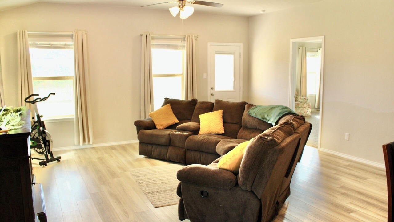 Photo of Livingroom in Temple