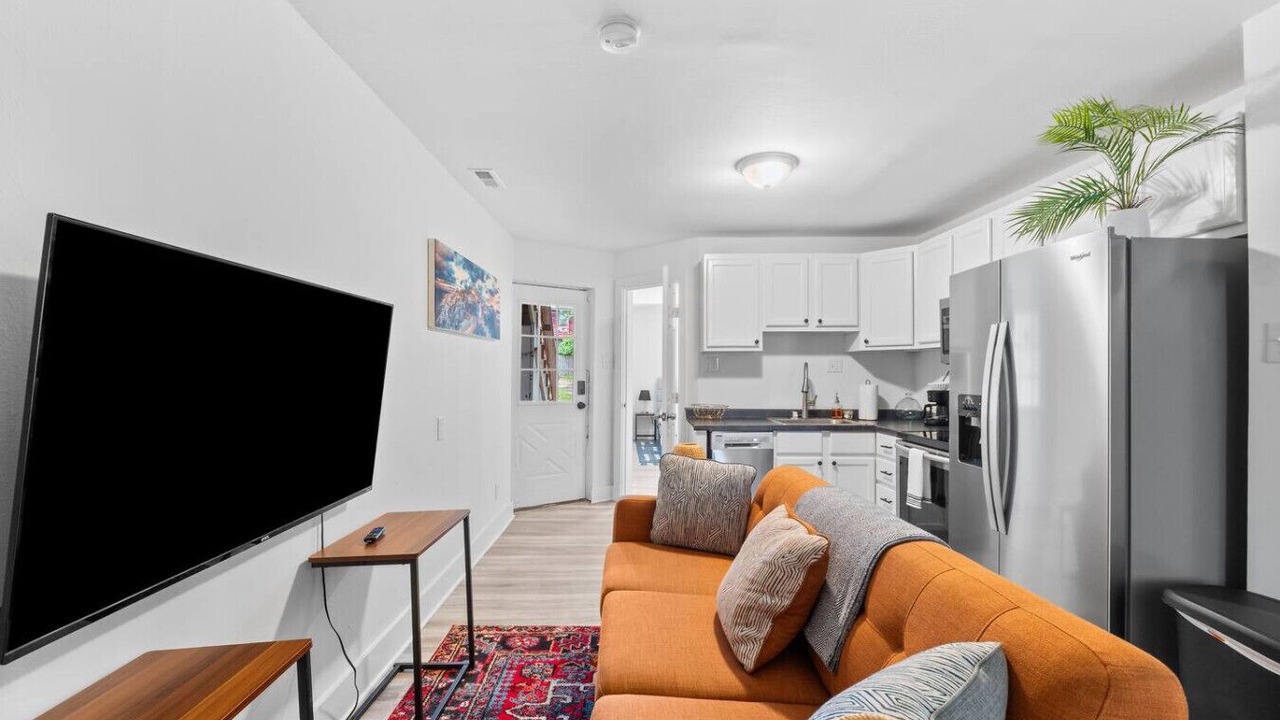 Photo of Livingroom in Benton Park