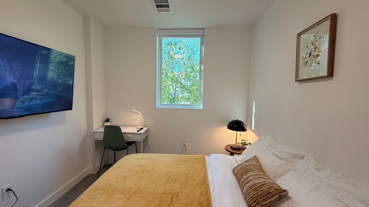 Photo of Bedroom in West End