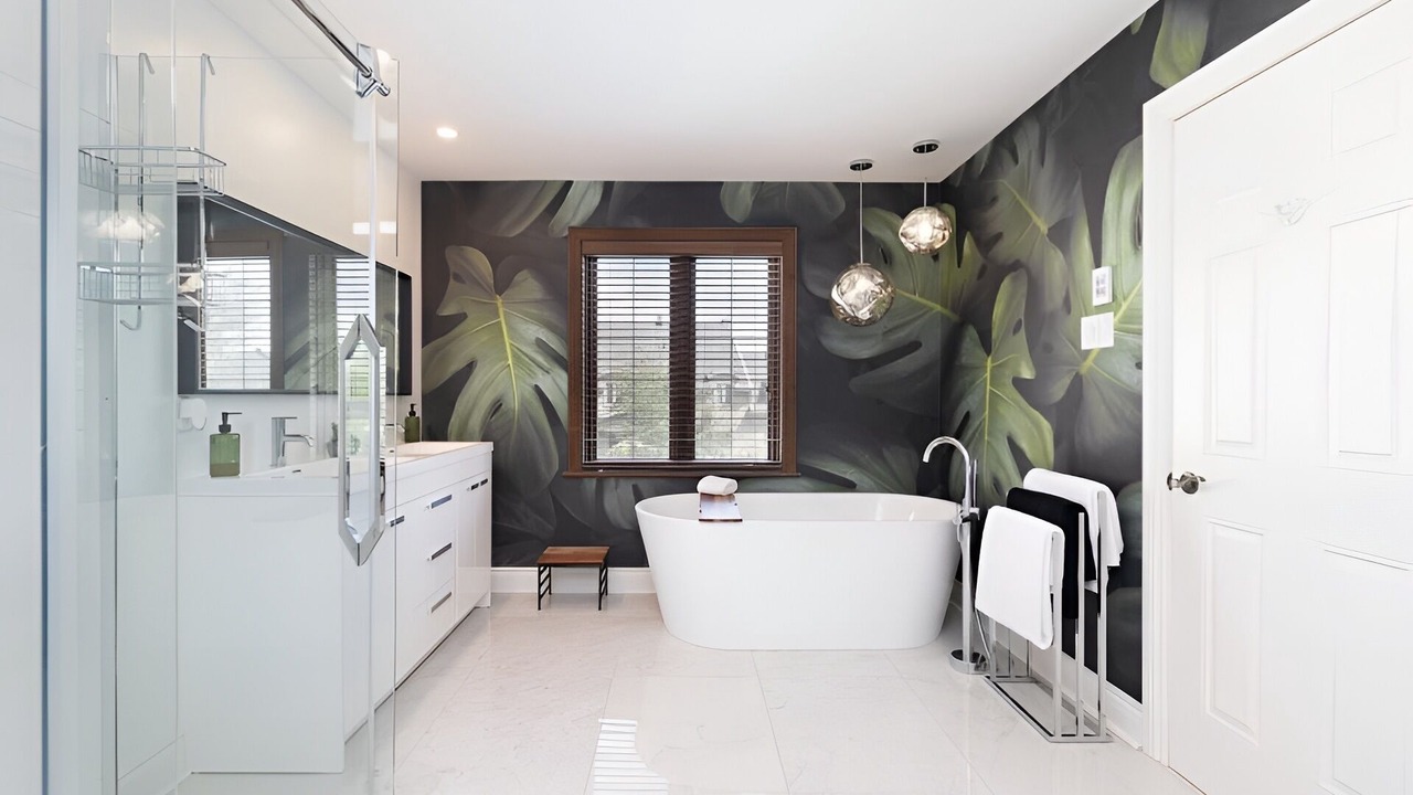 Photo of Bathroom in Candiac