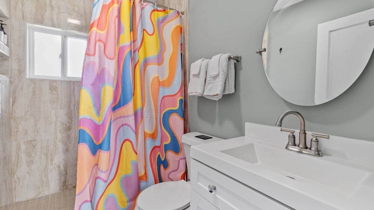 Photo of Bathroom in Lupton City