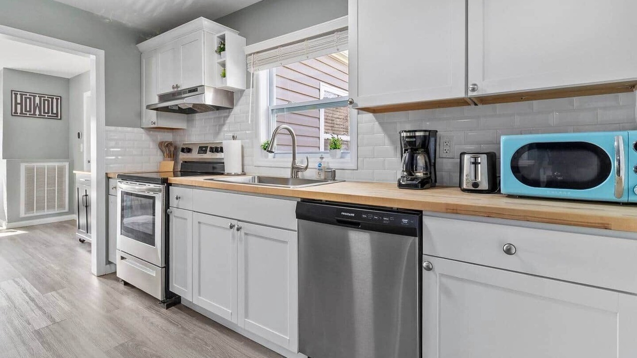 Photo of Kitchen in Lupton City