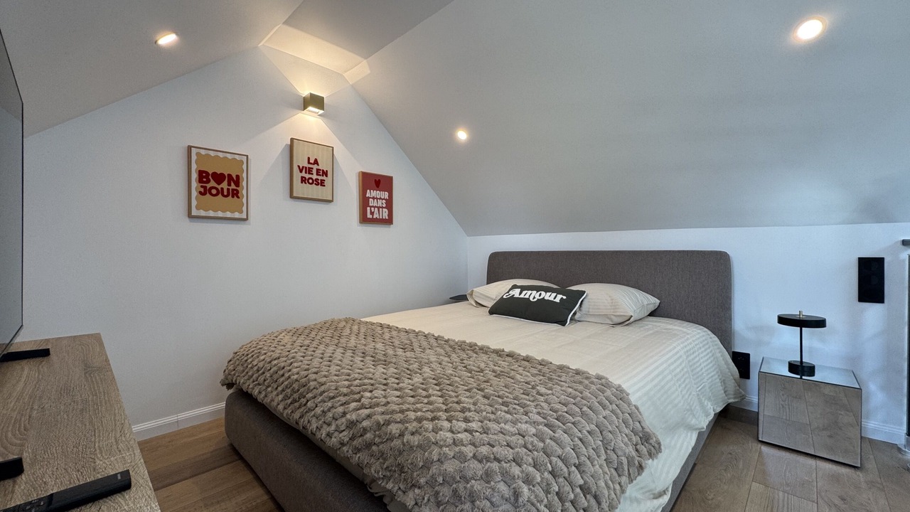 Photo of Bedroom in Montchapet