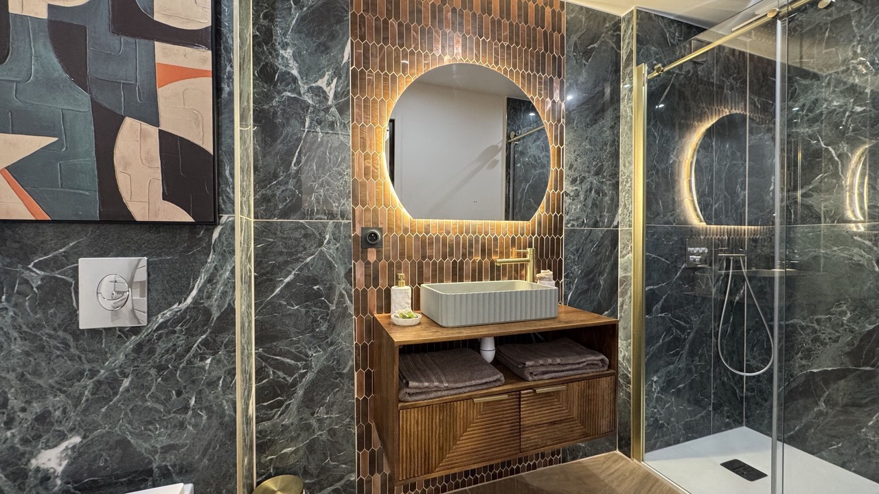 Photo of Bathroom in Montchapet
