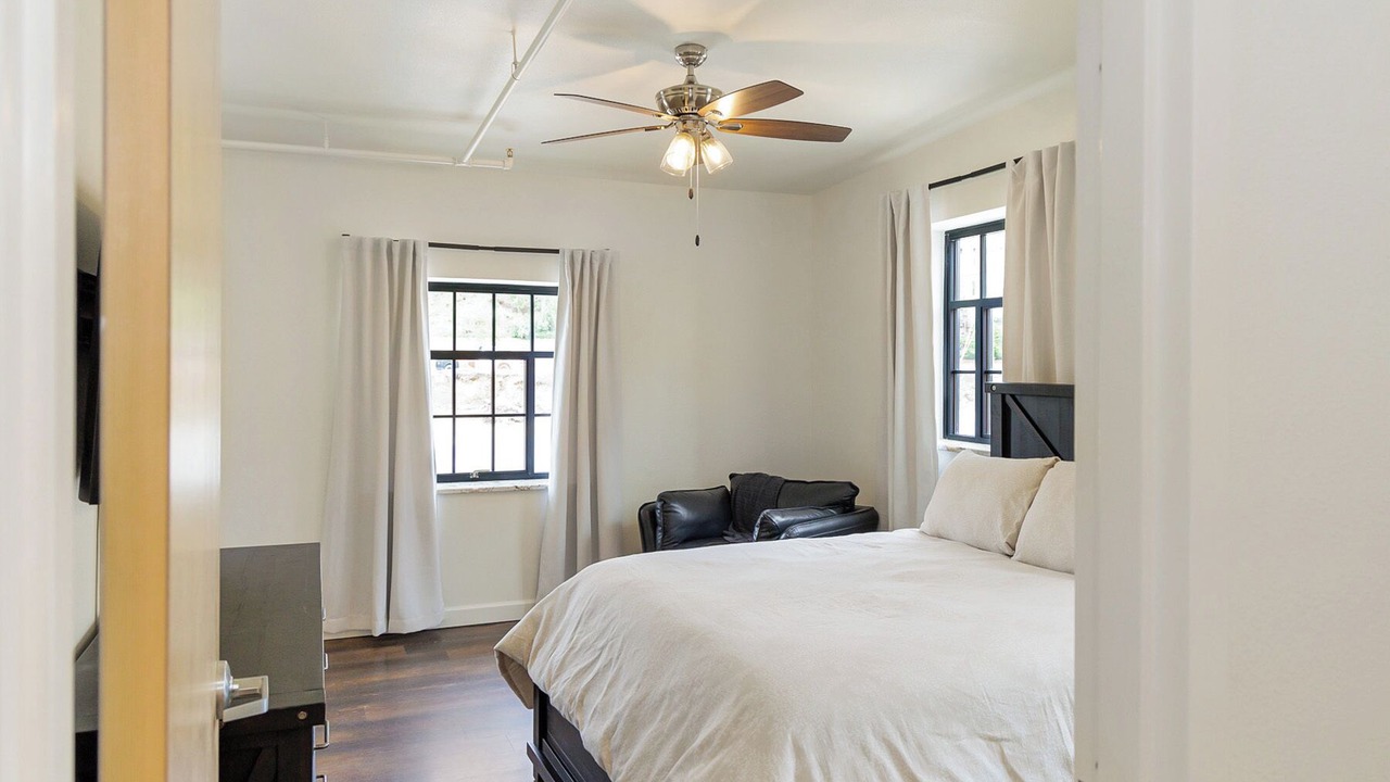 Photo of Bedroom in Burlington