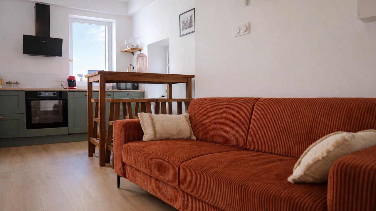 Photo of Livingroom in Downtown Angers