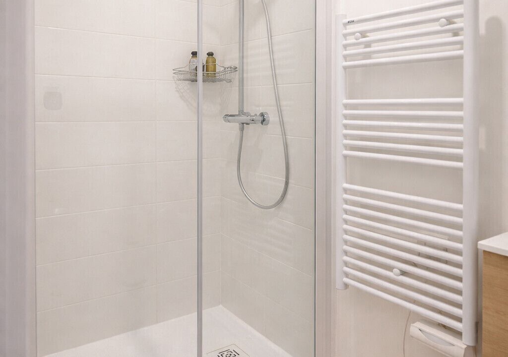 Photo of Bathroom in Downtown Angers