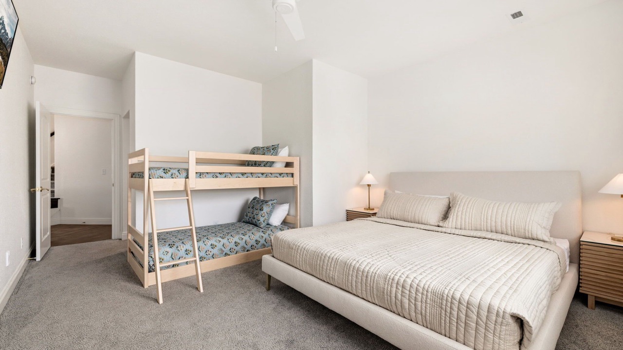 Photo of Bedroom in Downtown