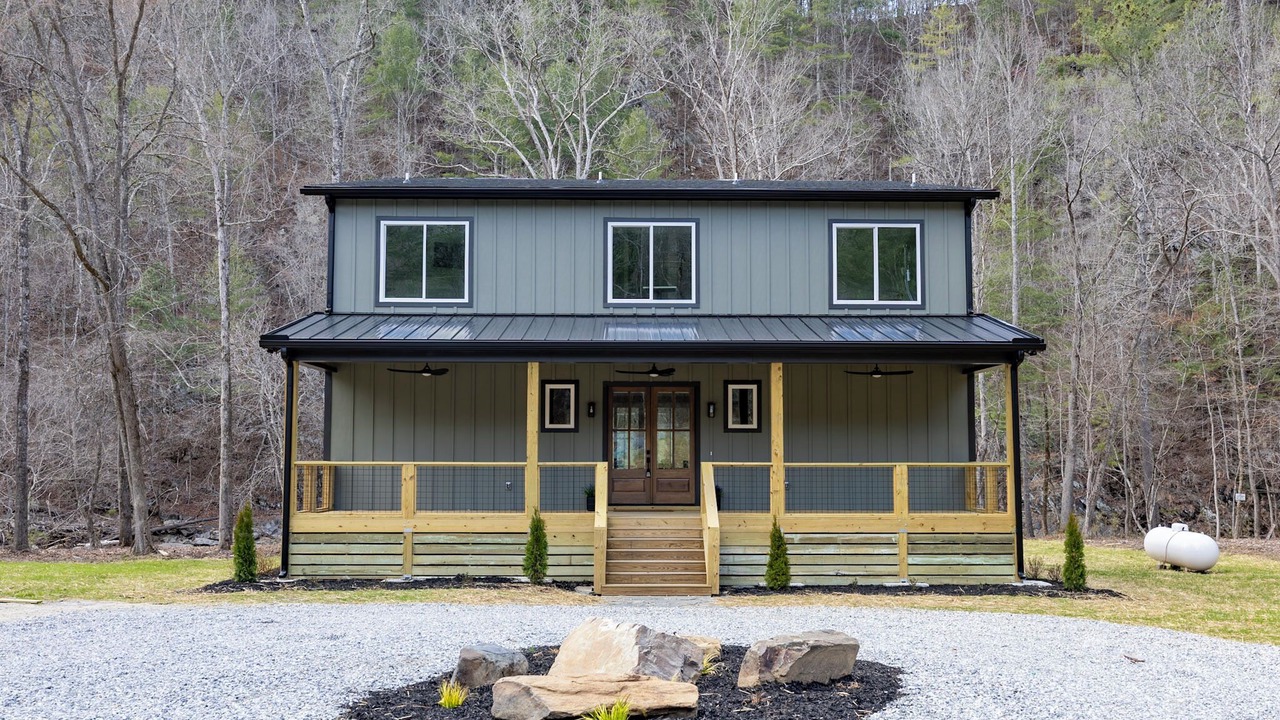 Photo of Outdoor in Talking Rock