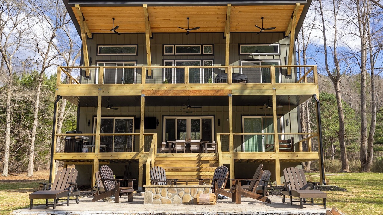 Photo of Patio Balcony in Talking Rock