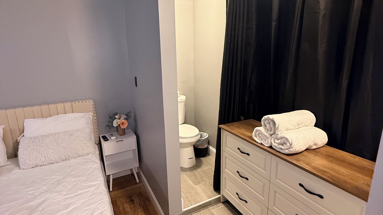 Photo of Bedroom in New London