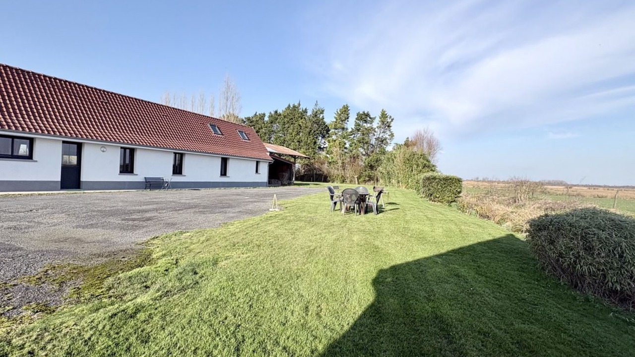Photo of Outdoor in Favieres