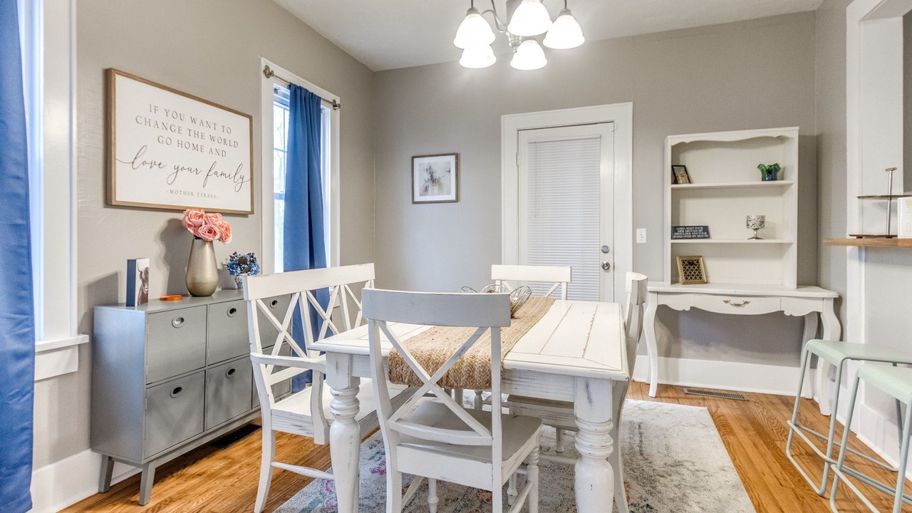 Photo of Livingroom in Edmond