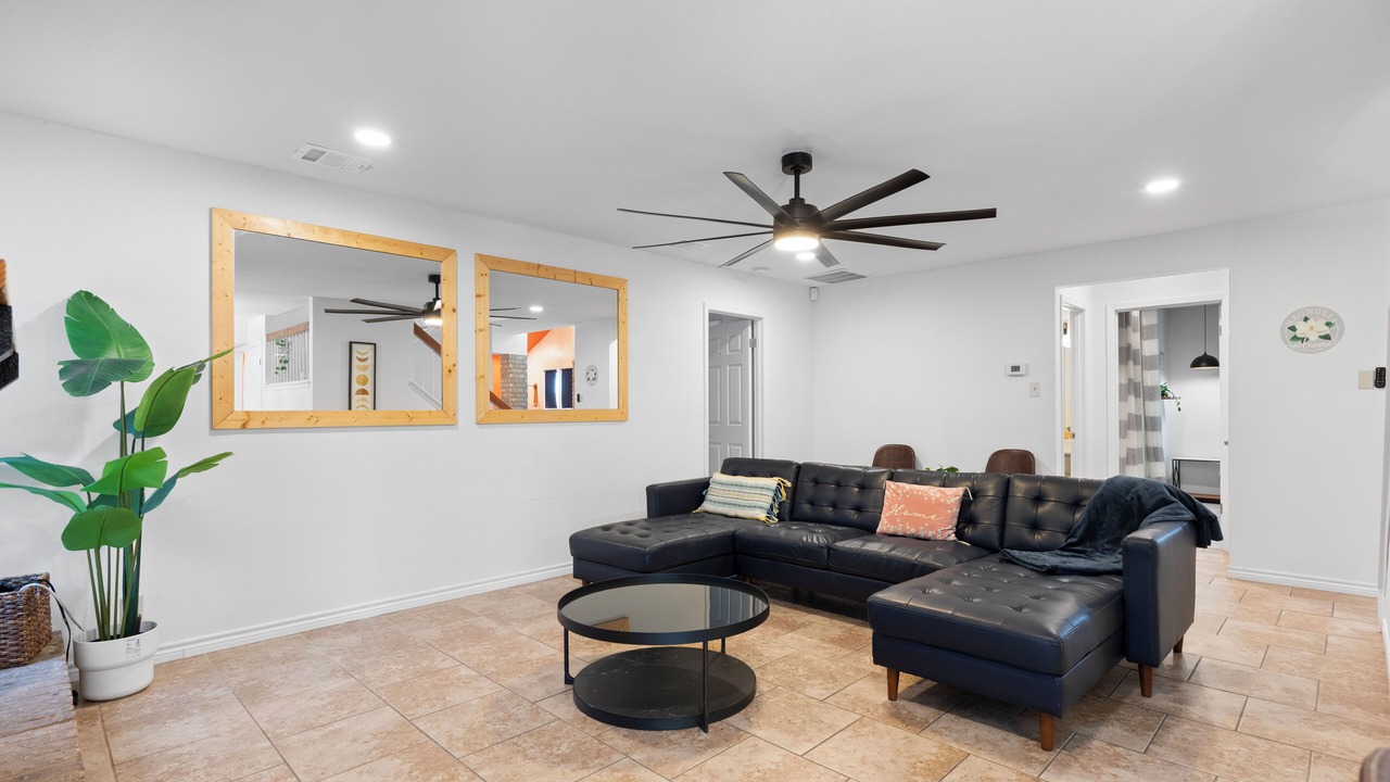 Photo of Livingroom in West San Antonio