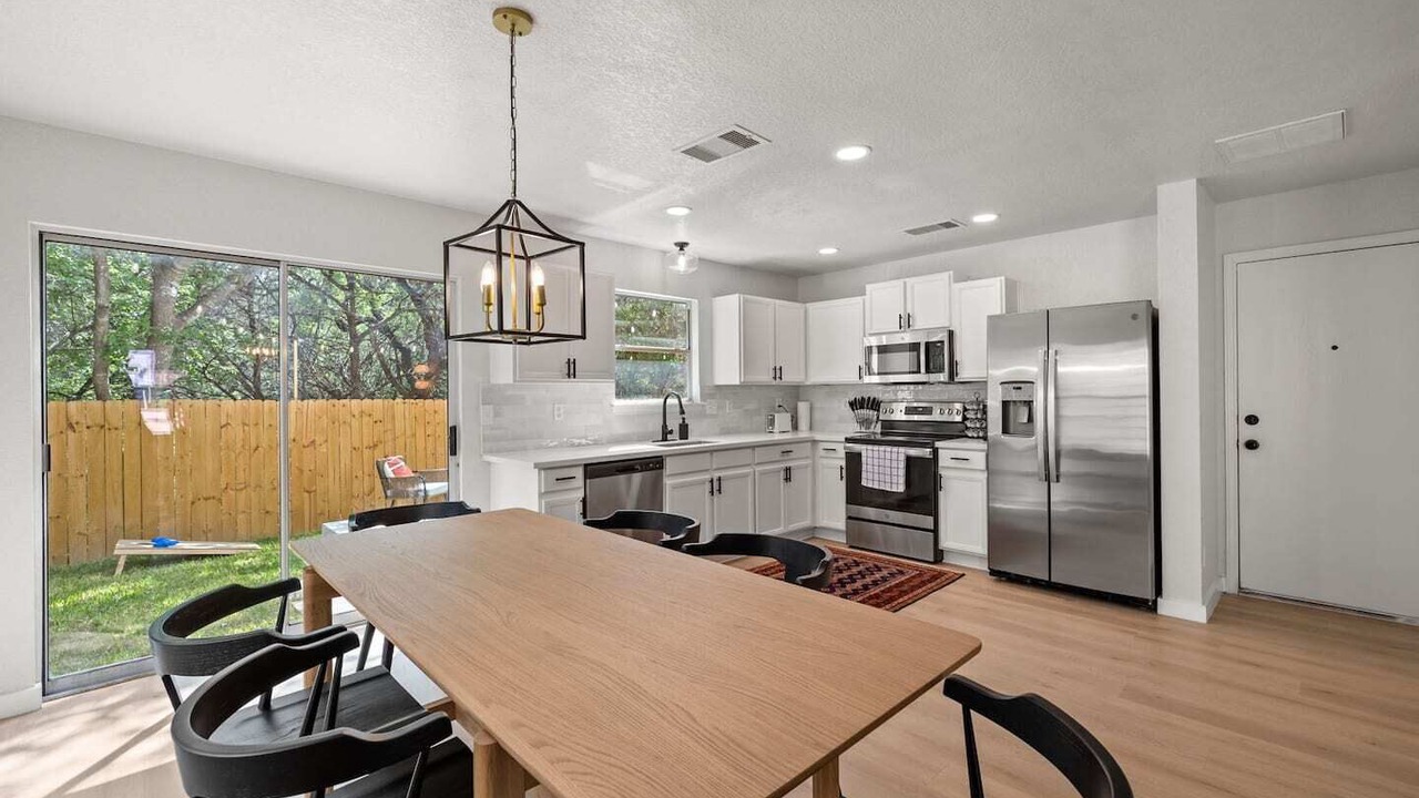 Photo of Kitchen in Maverick Creek