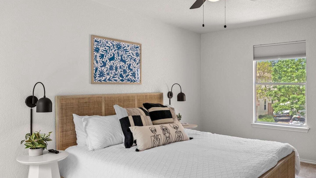Photo of Bedroom in Maverick Creek