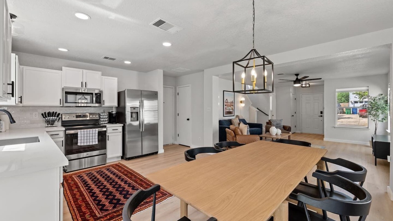 Photo of Kitchen in Maverick Creek