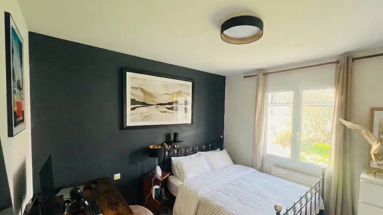 Photo of Bedroom in Escoussens