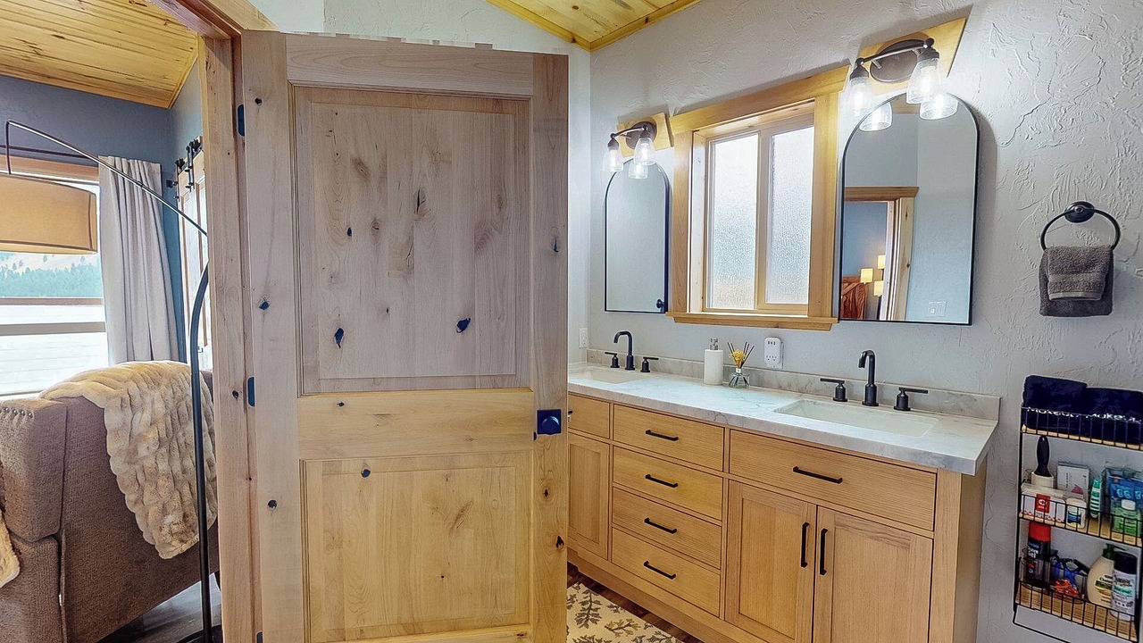 Photo of Bathroom in Joseph