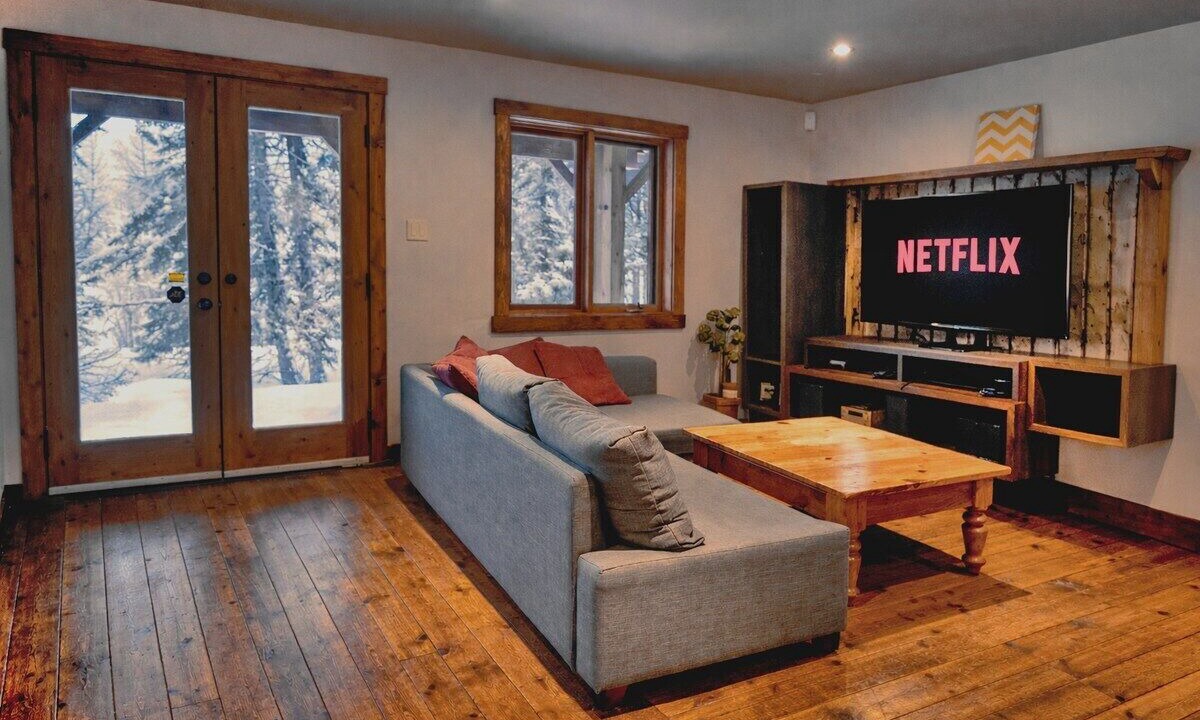 Photo of Livingroom in Les Pays-d'en-Haut Regional County Municipality