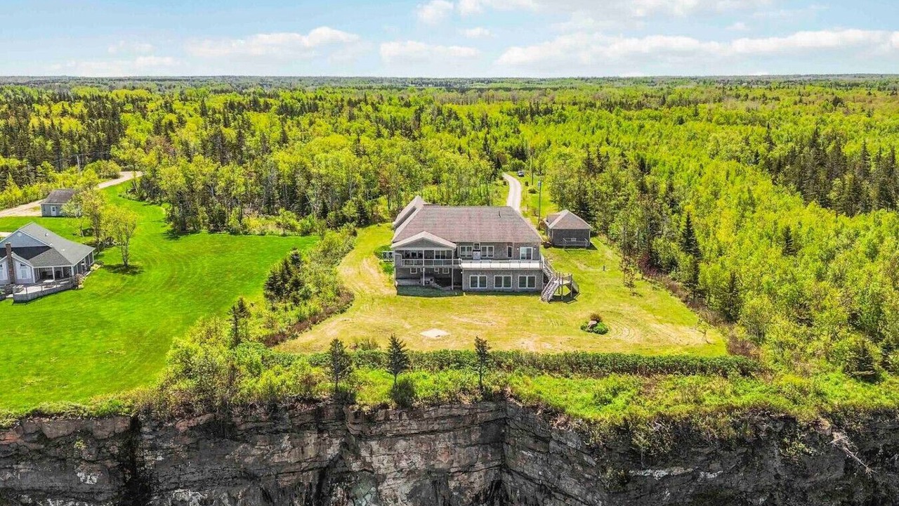 Photo of Outdoor in Bay of Fundy & Annapolis Valley