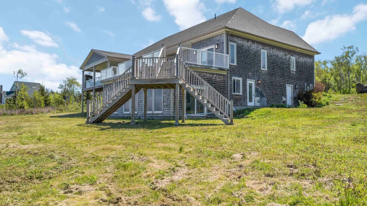 Photo of Outdoor in Bay of Fundy & Annapolis Valley