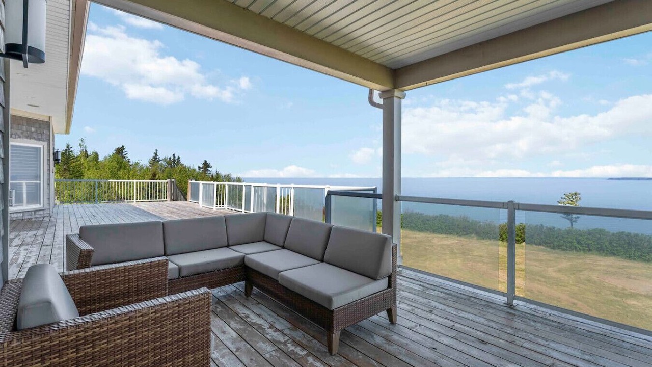 Photo of Patio Balcony in Bay of Fundy & Annapolis Valley