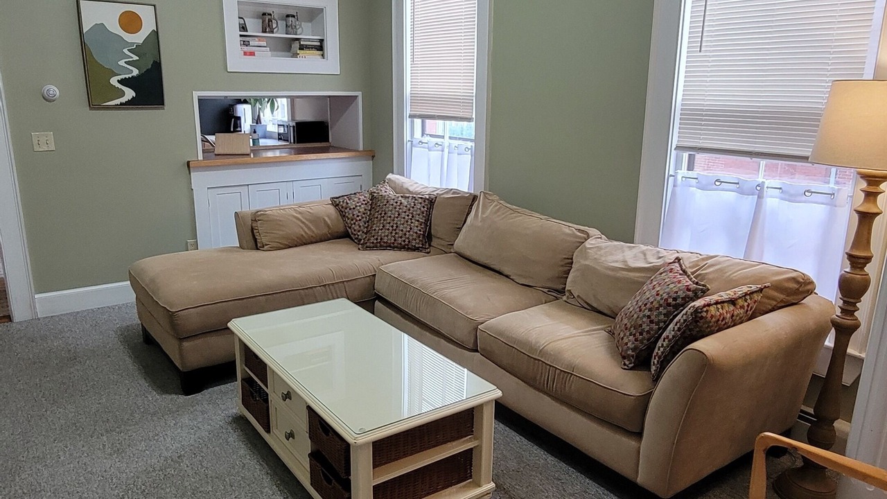 Photo of Livingroom in West End