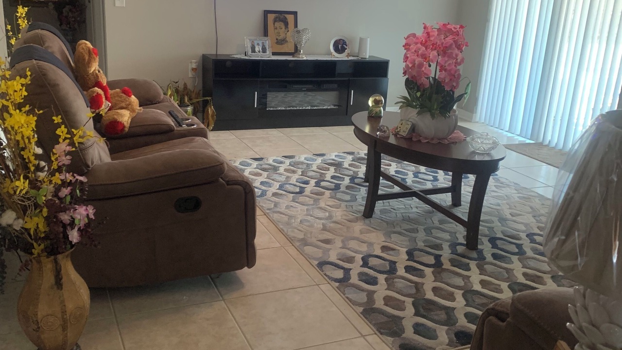 Photo of Livingroom in Fairvilla