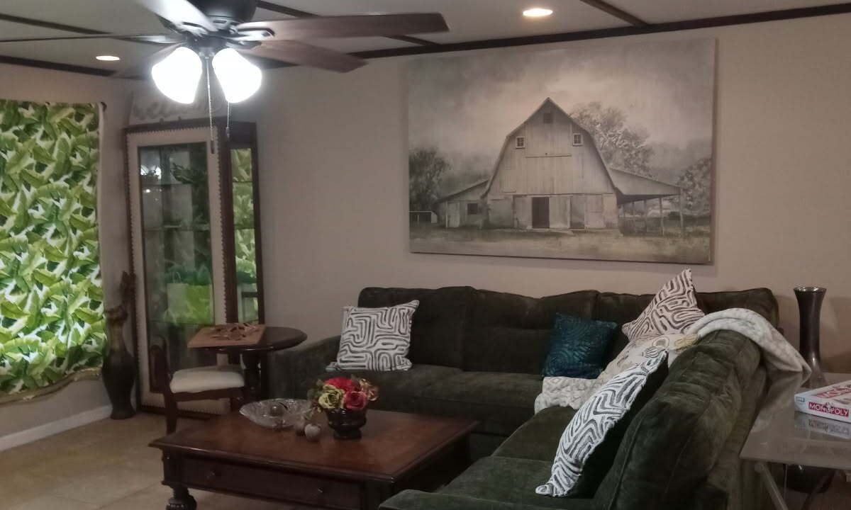 Photo of Livingroom in Gladewater