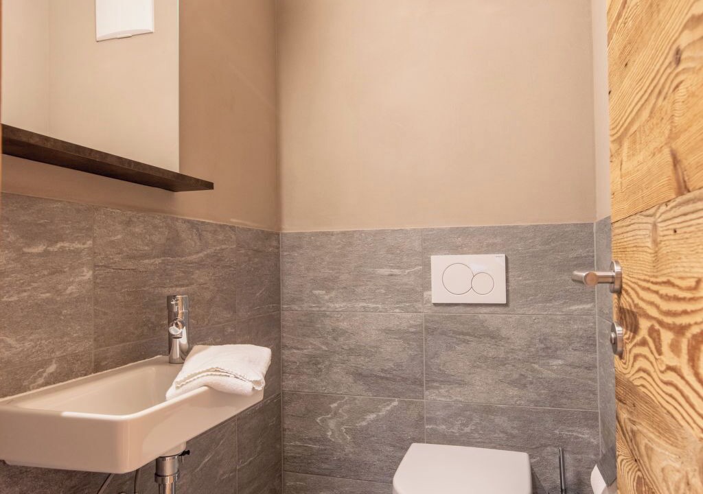 Photo of Bathroom in Zinal