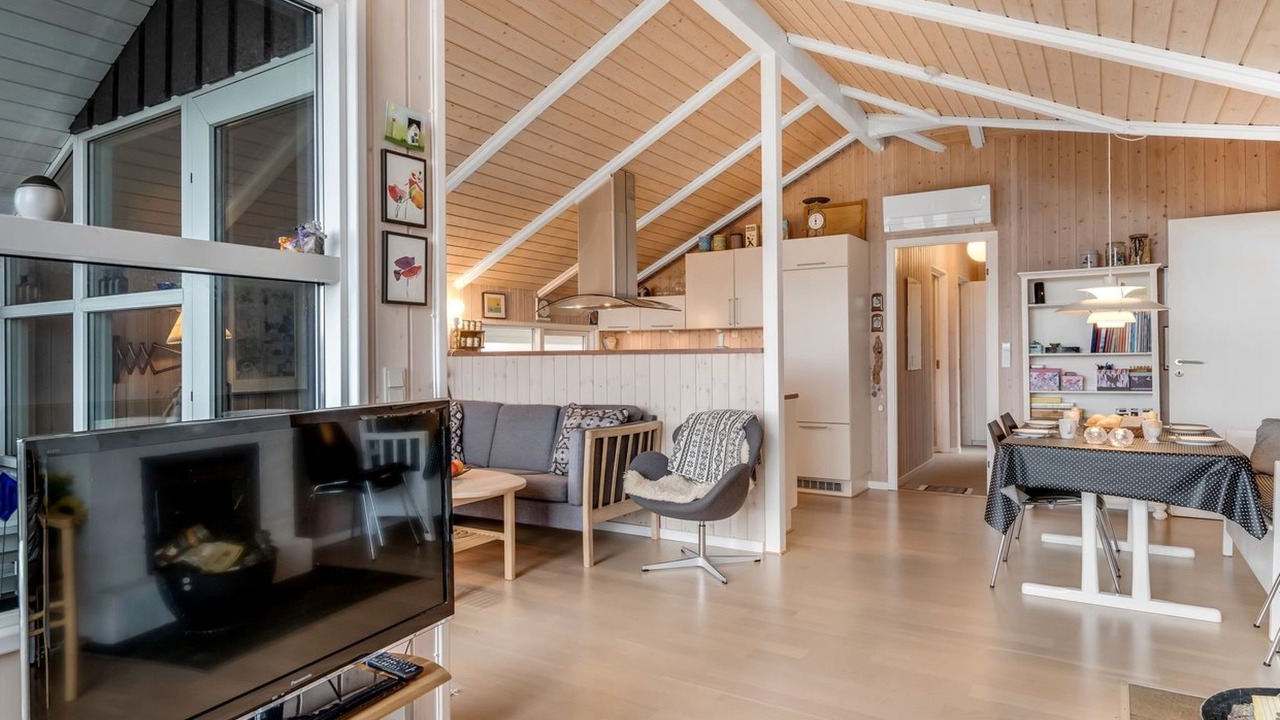 Photo of Bedroom in Houvig Strand