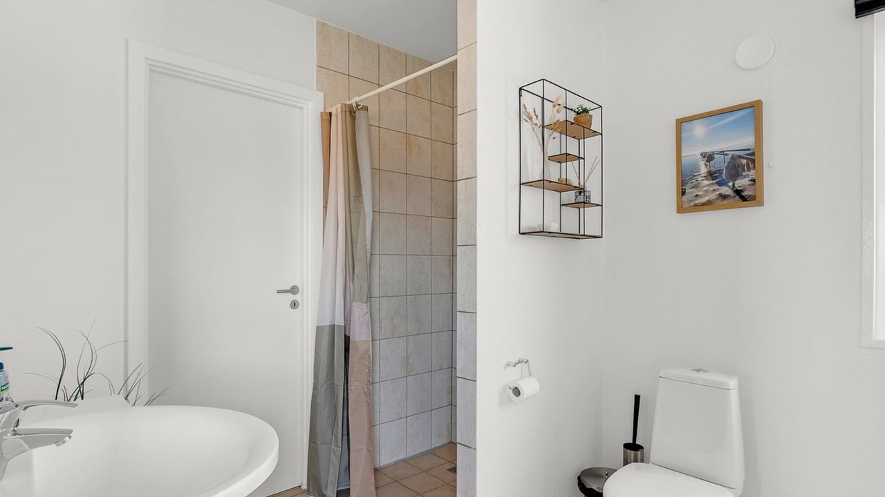 Photo of Bathroom in Østerskov