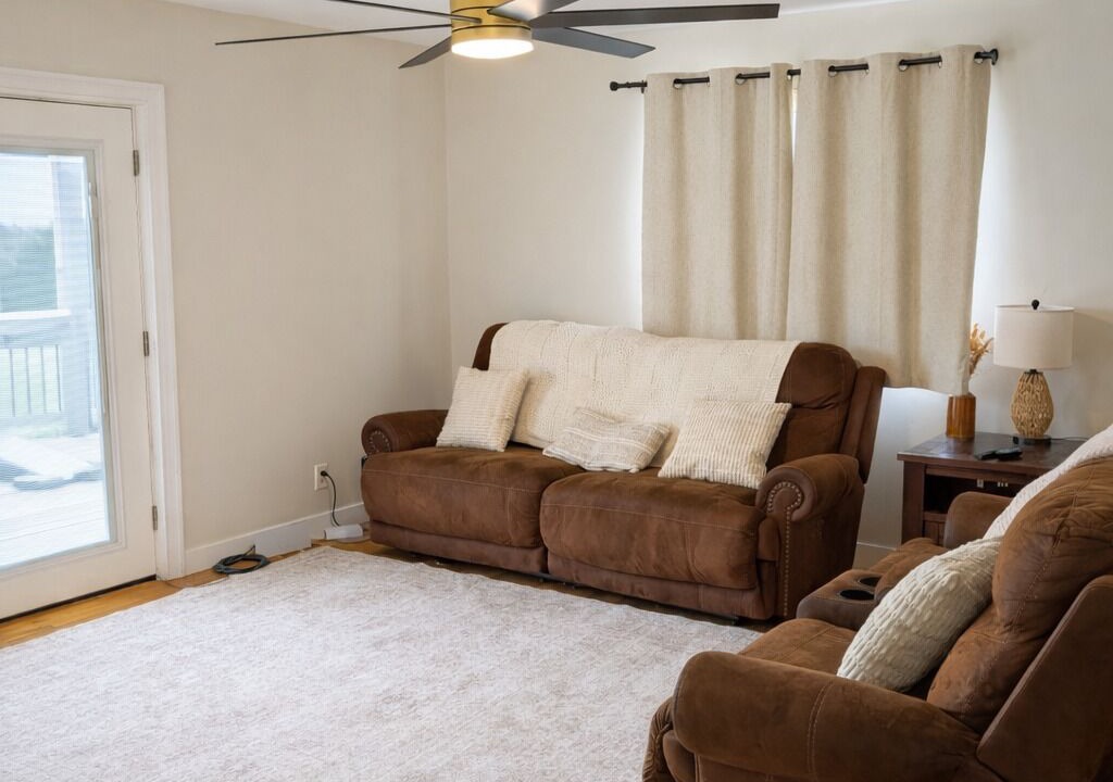 Photo of Livingroom in Towanda