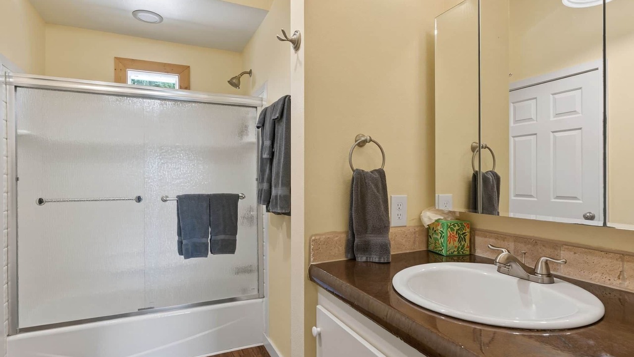 Photo of Bathroom in Long Beach