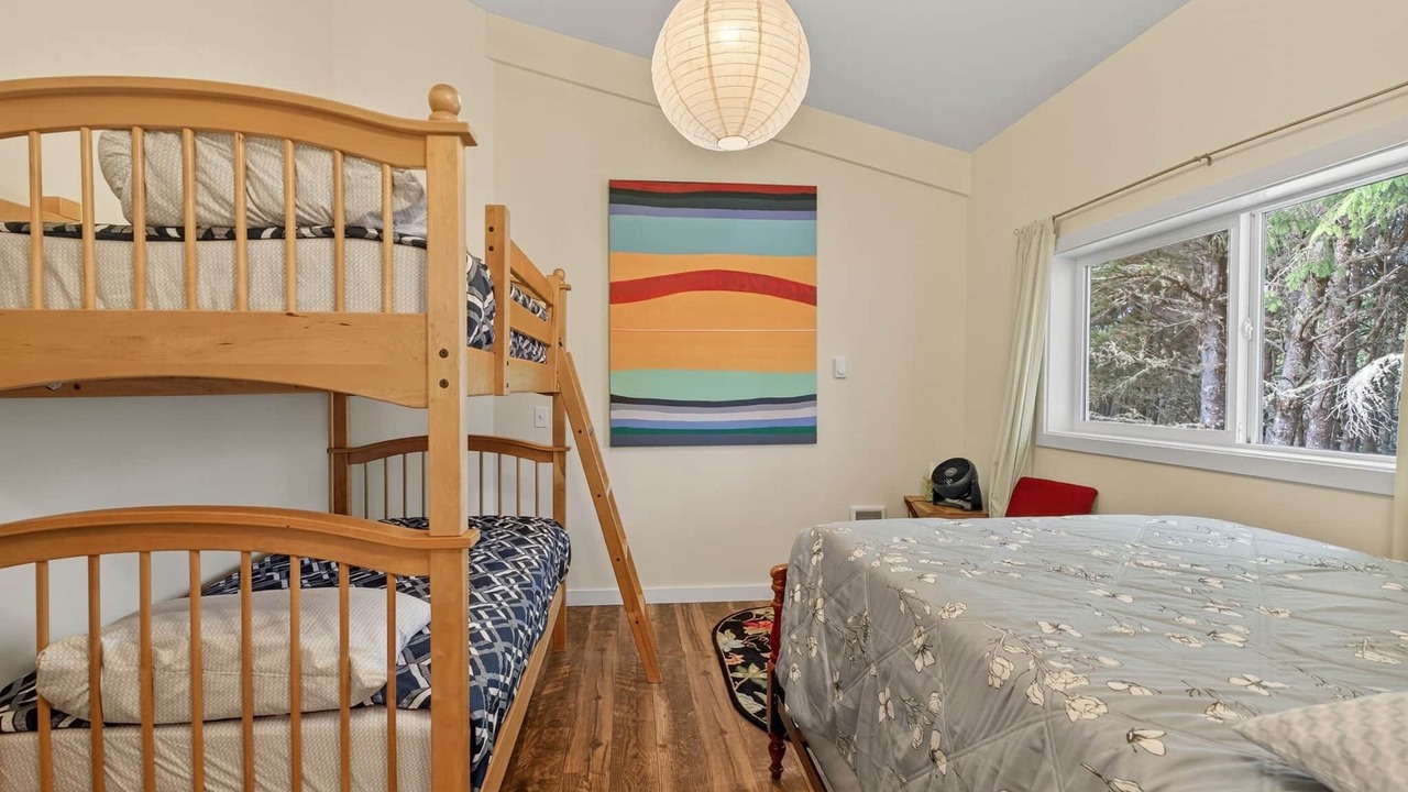 Photo of Bedroom in Long Beach