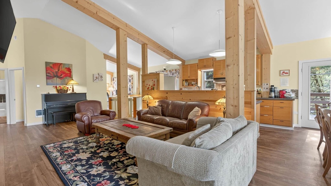Photo of Bedroom in Long Beach