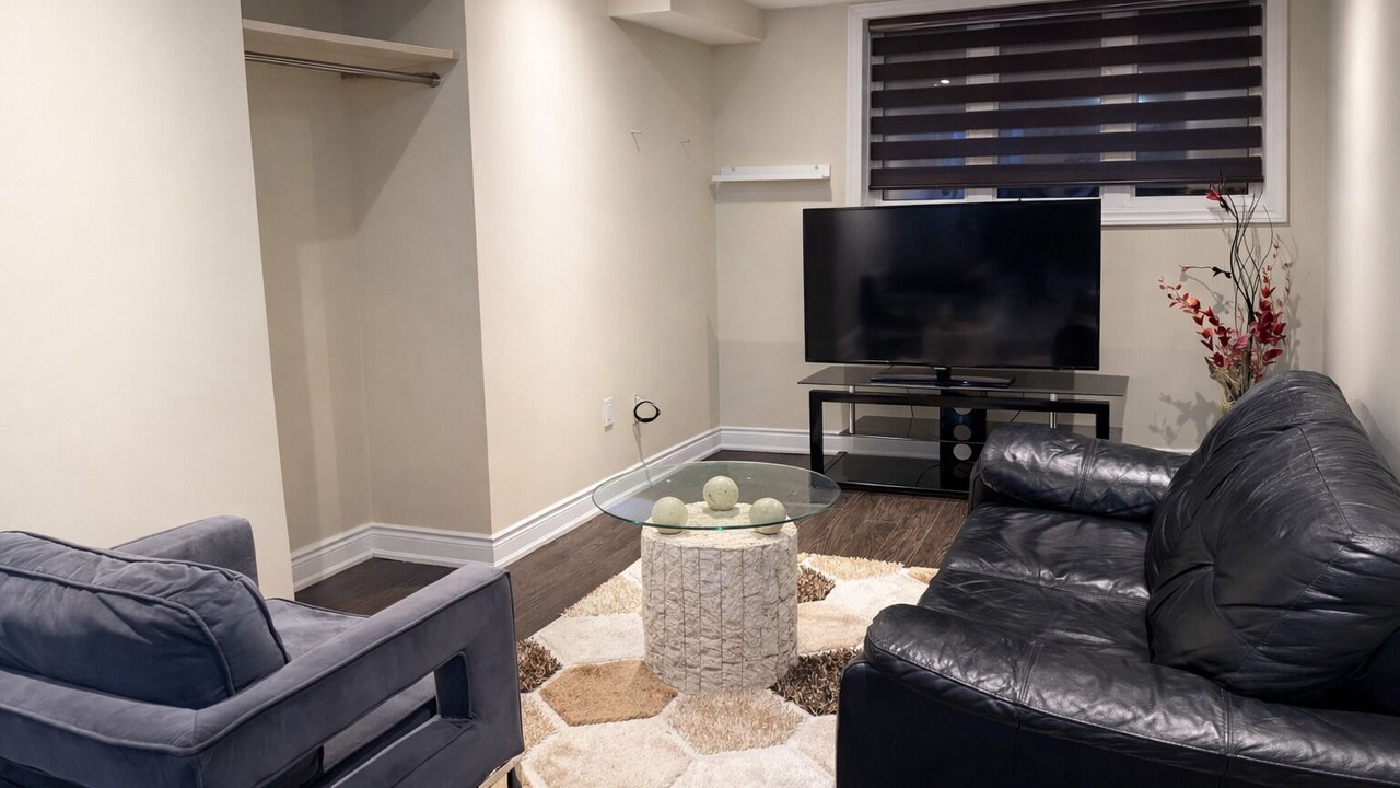 Photo of Livingroom in Brampton