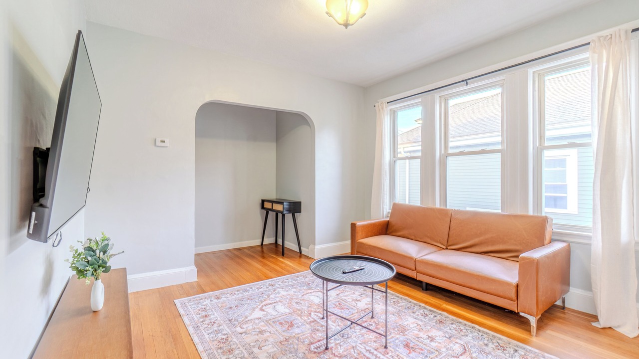Photo of Livingroom in South Medford