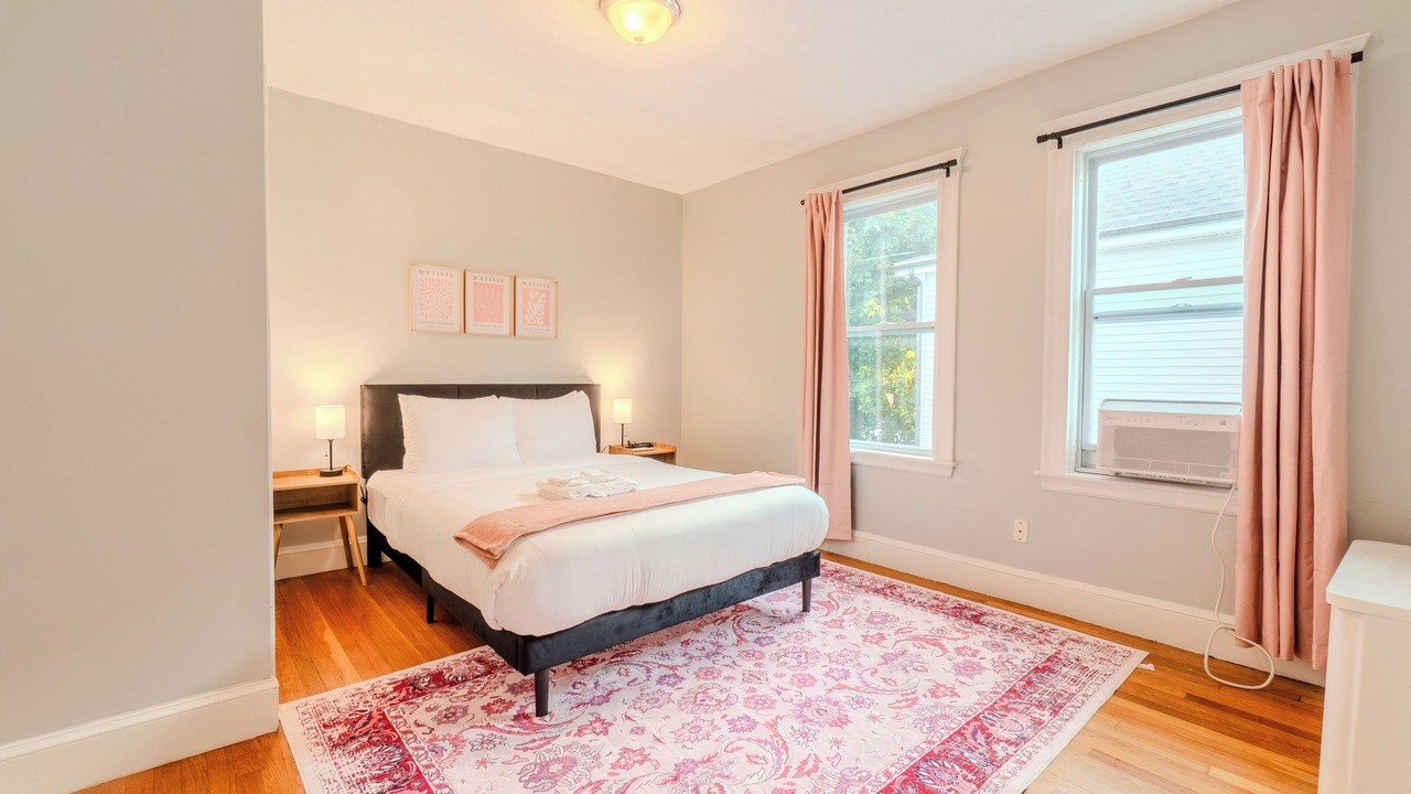 Photo of Bedroom in South Medford