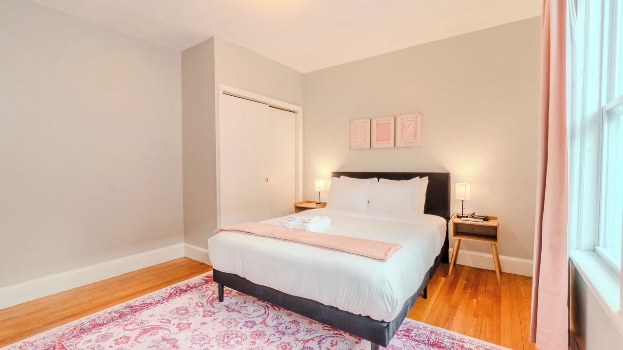 Photo of Bedroom in South Medford
