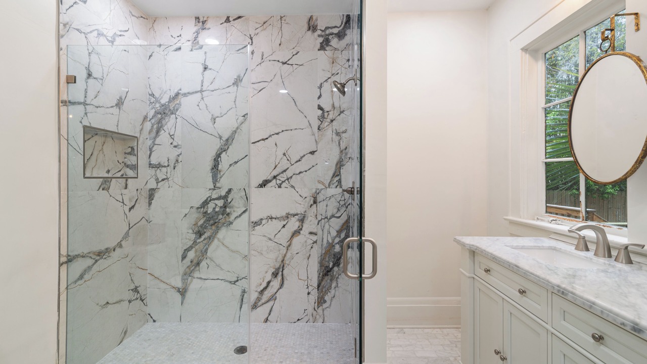 Photo of Bathroom in Avondale