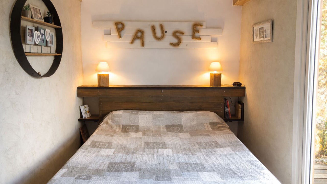 Photo of Bedroom in Pons