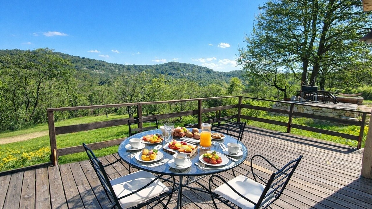 Photo of Outdoor in Pons