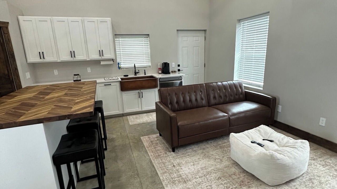 Photo of Livingroom in Chipley